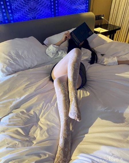 把下面看湿的视频_剧情片在线视频观看